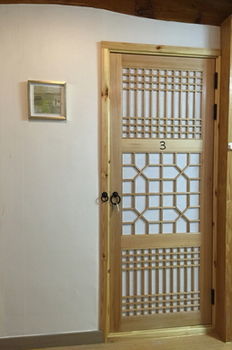Lucky Hanok Guest house