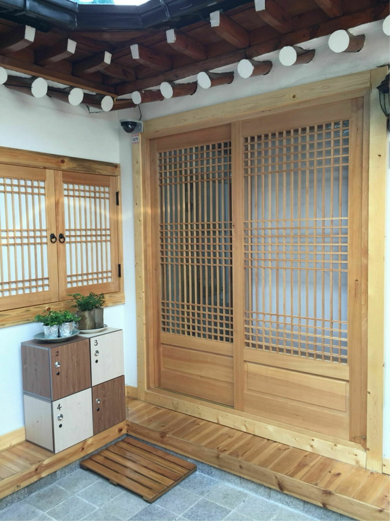 Lucky Hanok Guest house 2*