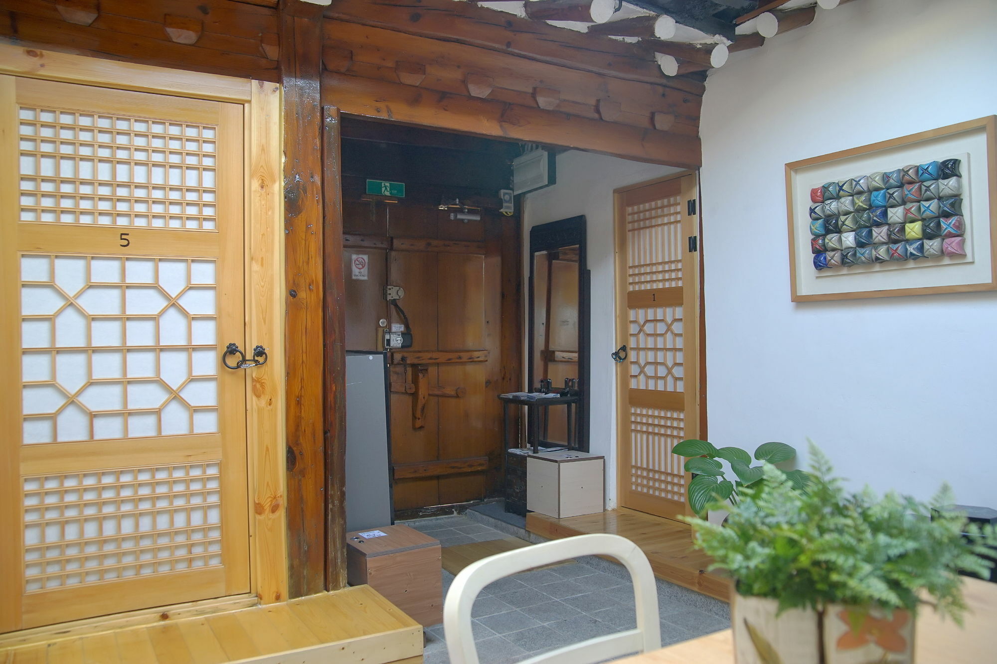 Lucky Hanok Guest house